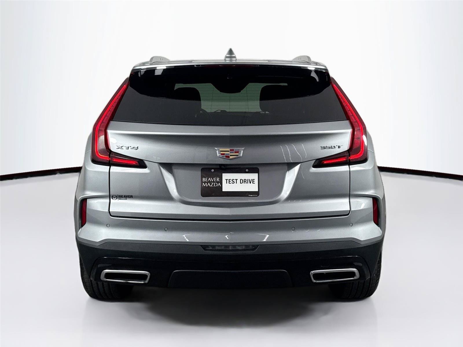 Used 2025 Cadillac XT4 Premium Luxury FWD image 11