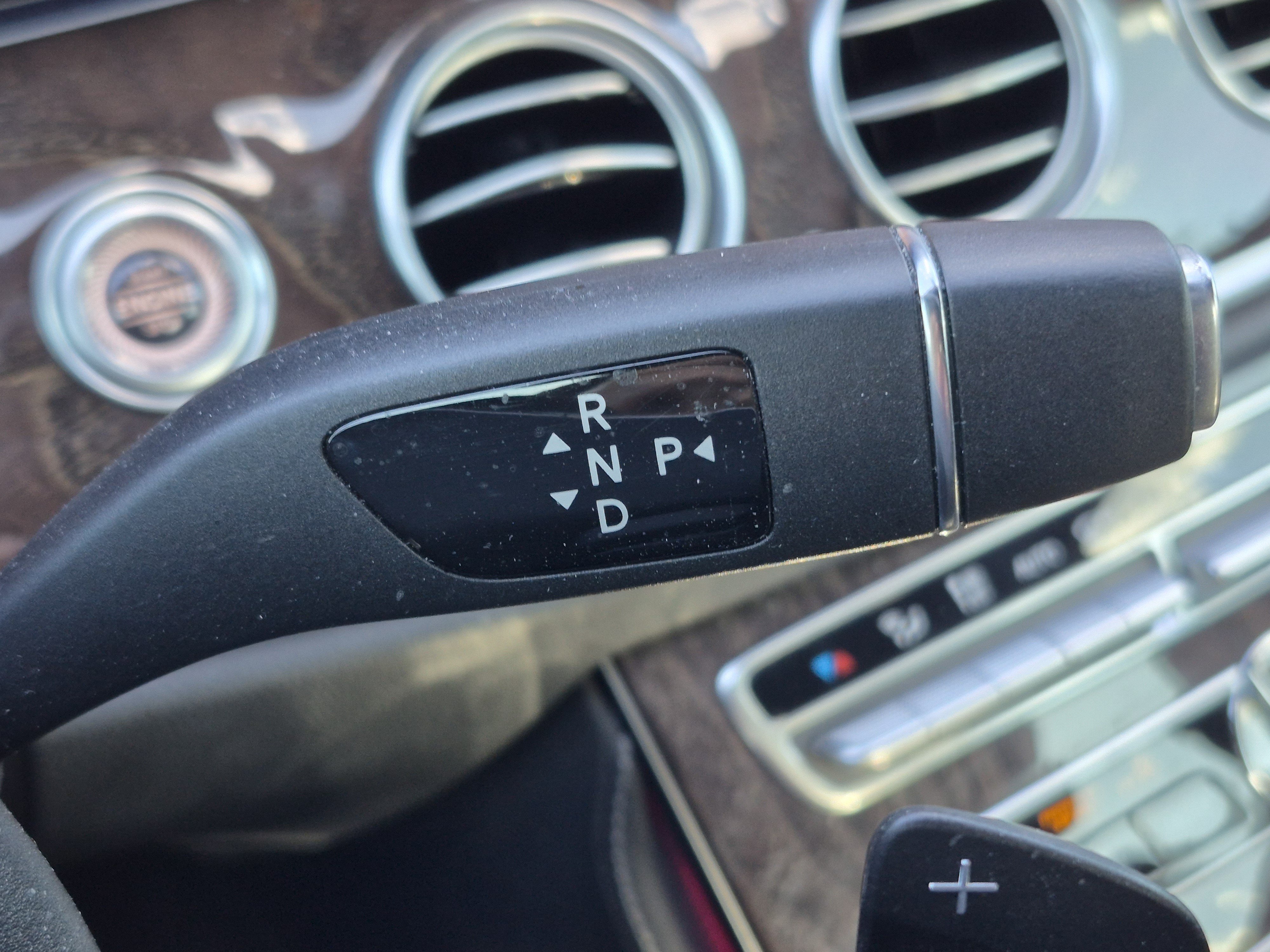 Used 2020 Mercedes-Benz E 350 4MATIC Sedan image 34
