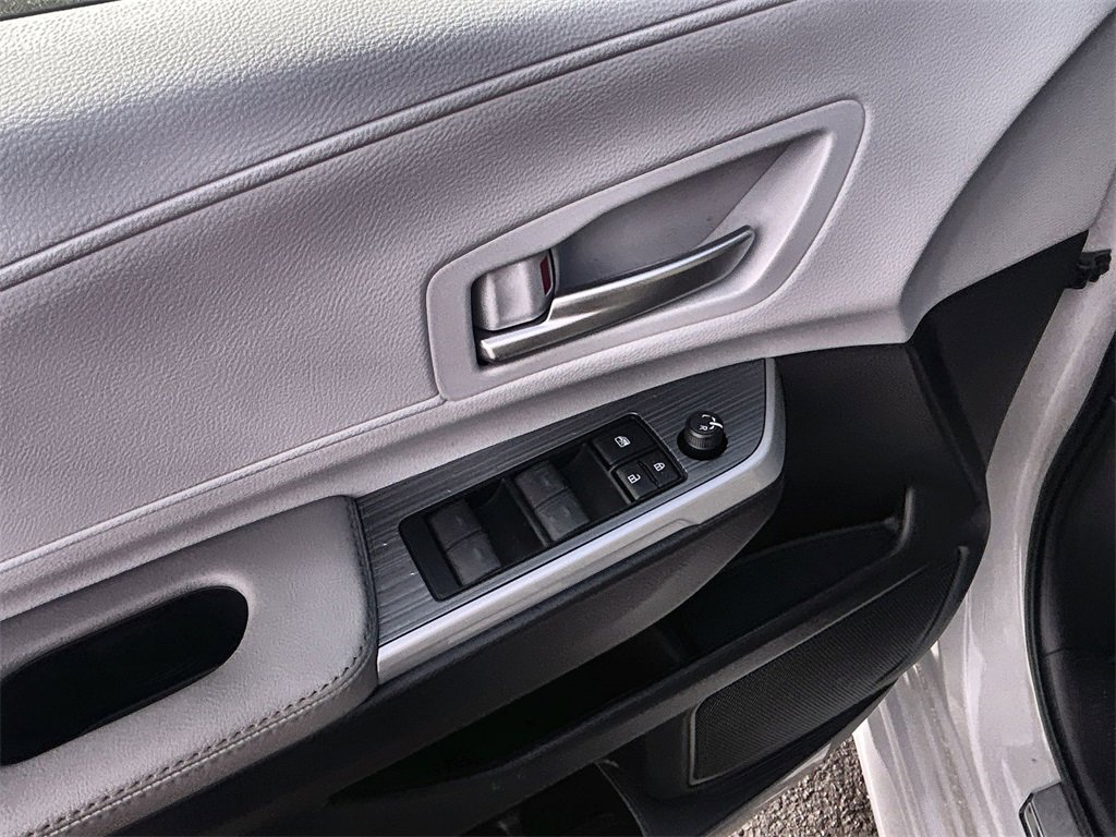 New 2025 Toyota Sienna XLE w/ XLE Plus Package image 12