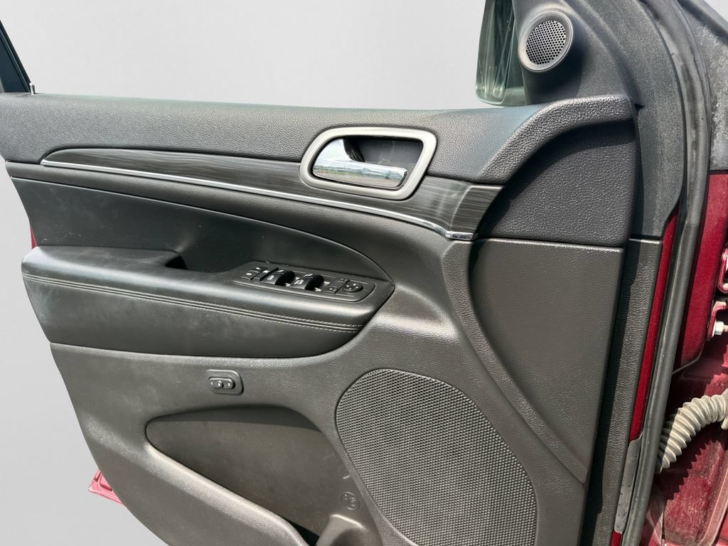 Used 2019 Jeep Grand Cherokee Limited w/ Luxury Group II AWD/4WD image 27