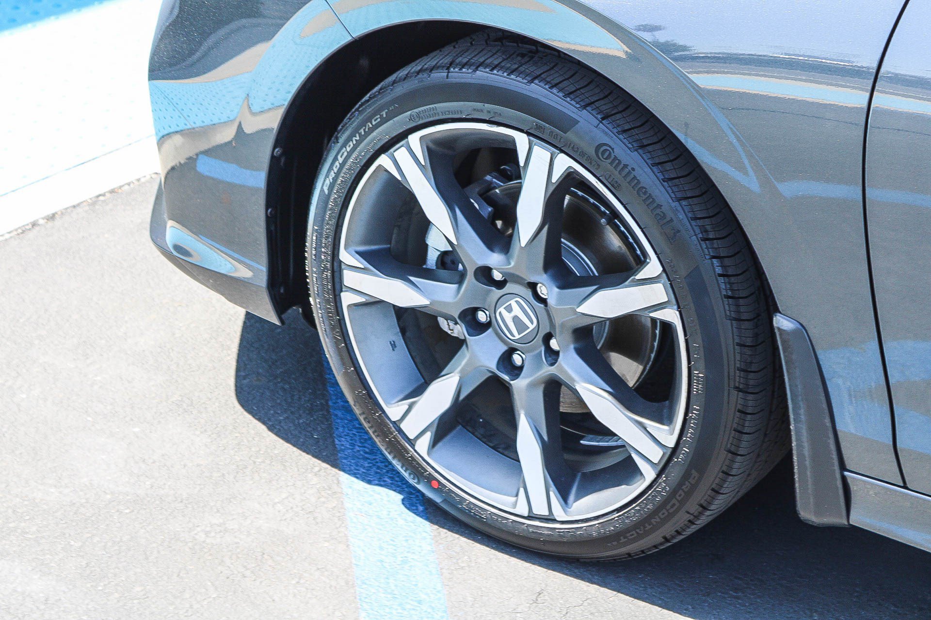 Certified 2025 Honda Civic Sport Touring image 13