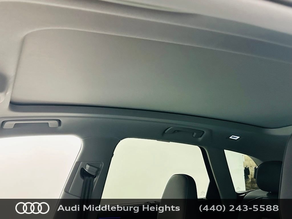 Certified 2025 Audi Q5 Premium w/ Premium Plus AWD/4WD image 25