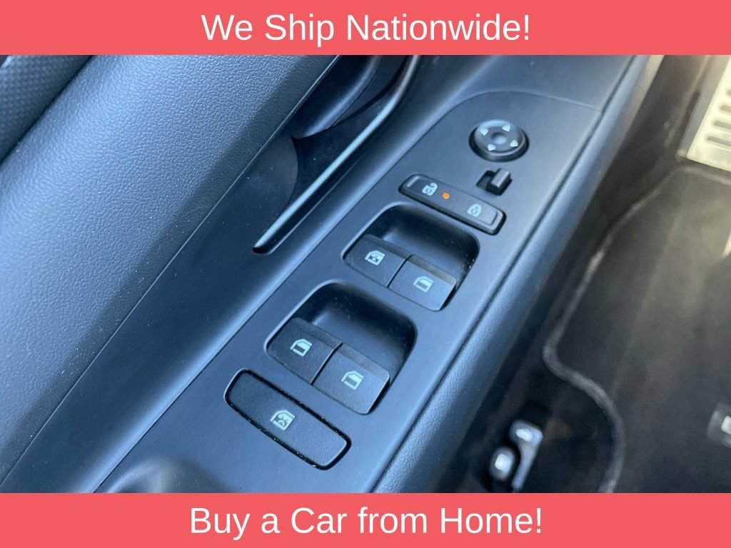 Used 2025 Hyundai Elantra Sport FWD image 24