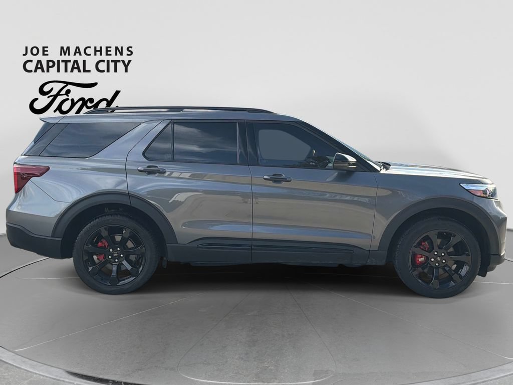 Used 2024 Ford Explorer ST w/ Equipment Group 401A AWD/4WD image 3