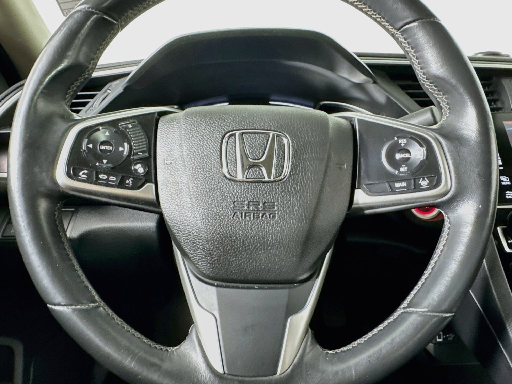 Used 2018 Honda Civic Touring image 38