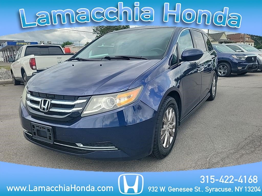 Used 2016 Honda Odyssey SE video 1