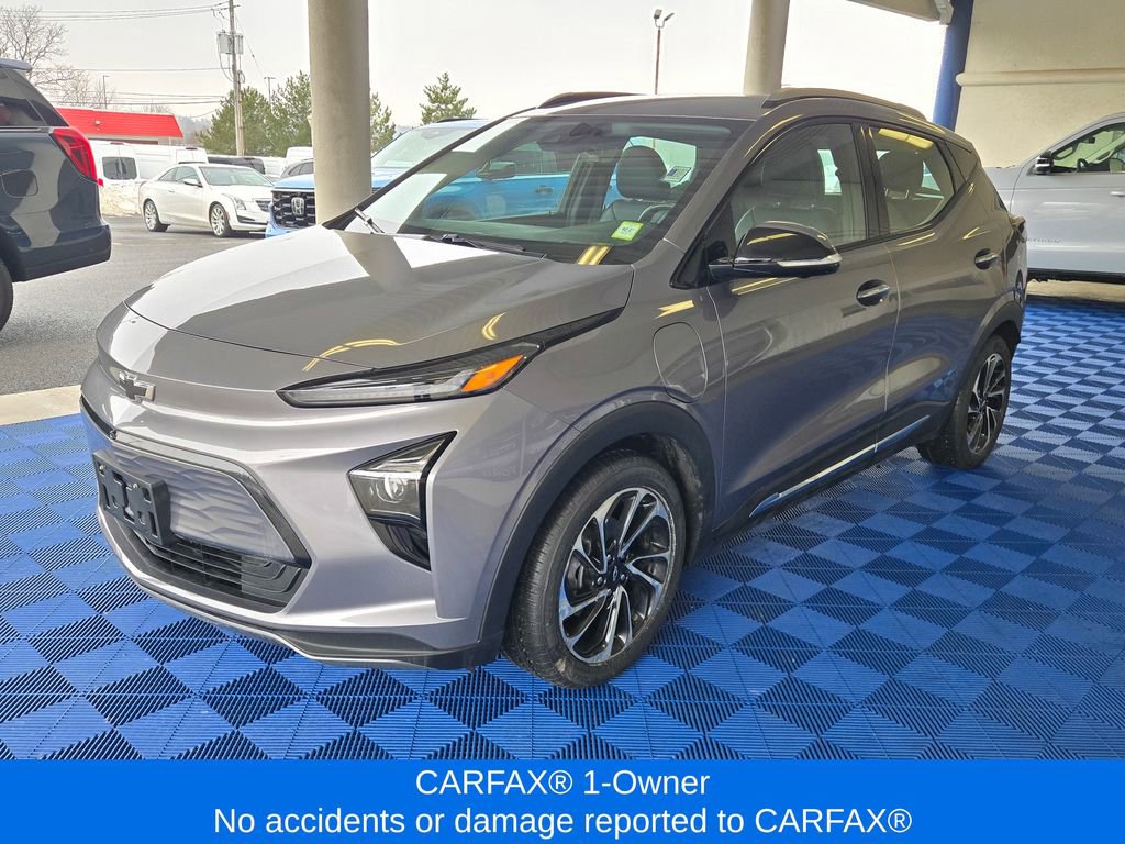 Used 2023 Chevrolet Bolt EUV Premier image 4