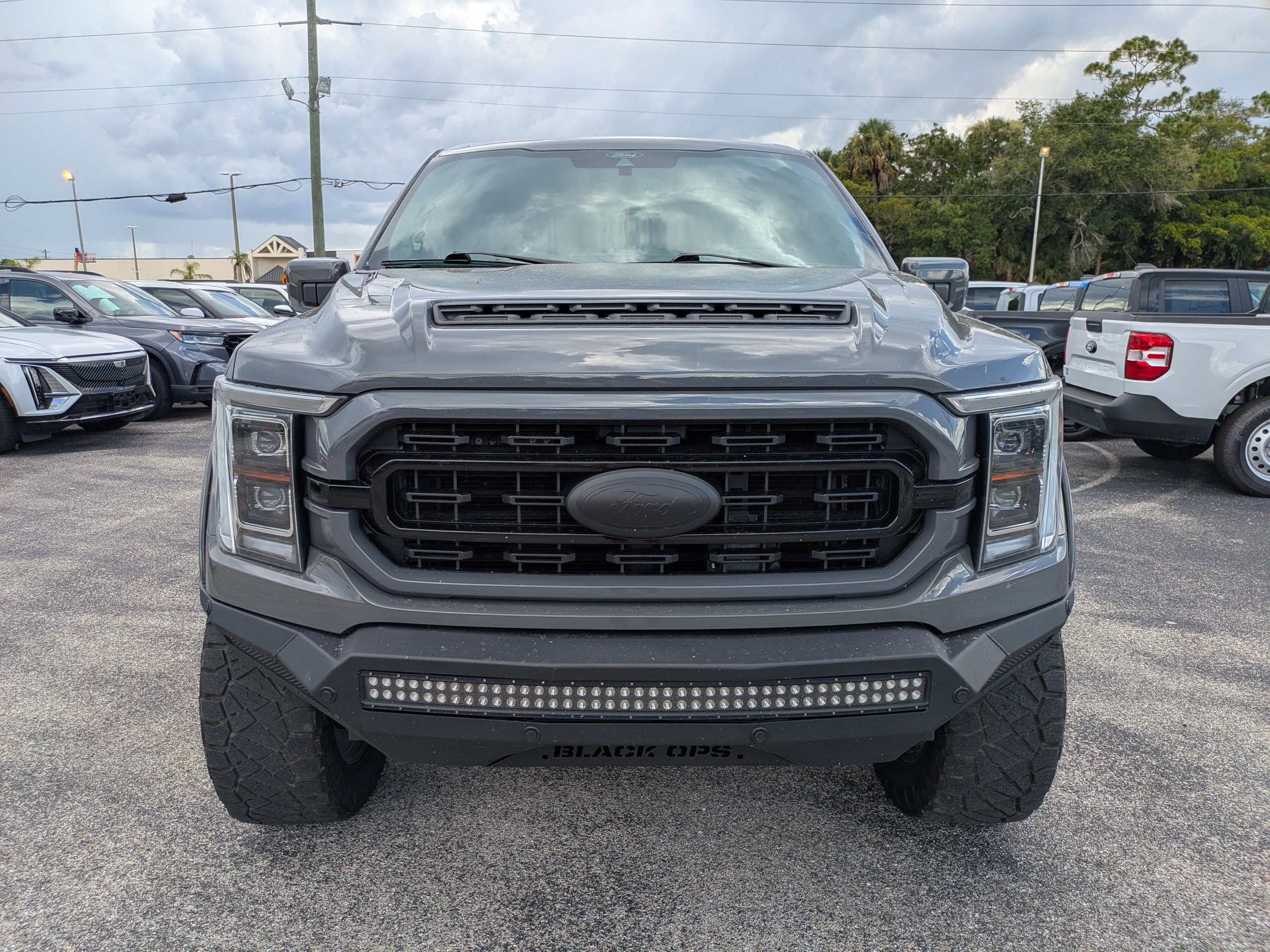 Used 2021 Ford F150 Lariat w/ Equipment Group 502A High AWD/4WD image 9