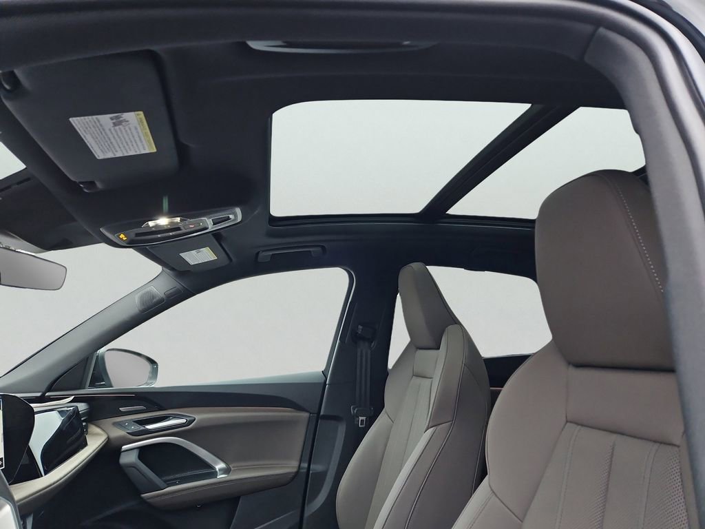 New 2025 Audi Q5 Premium Plus image 8