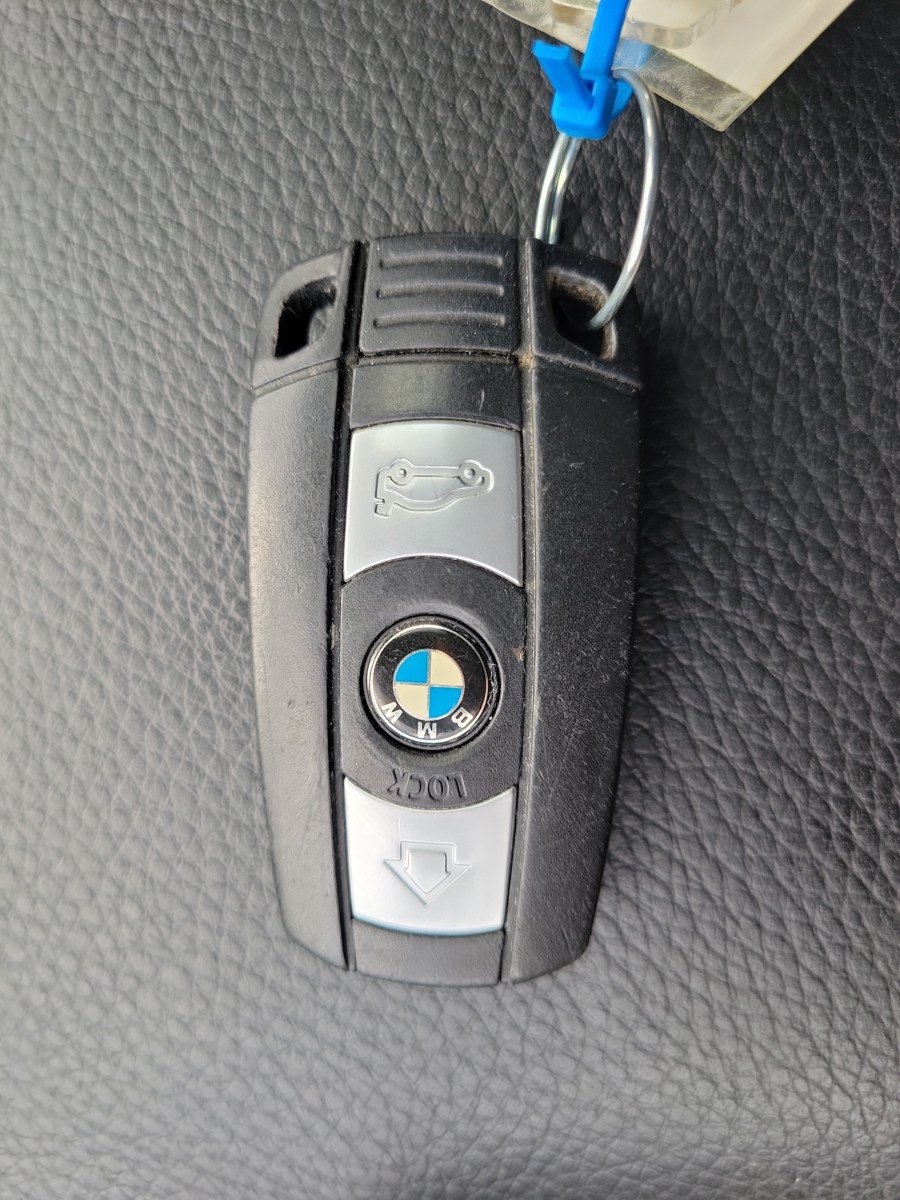 Used 2008 BMW 335xi Sedan AWD/4WD image 33
