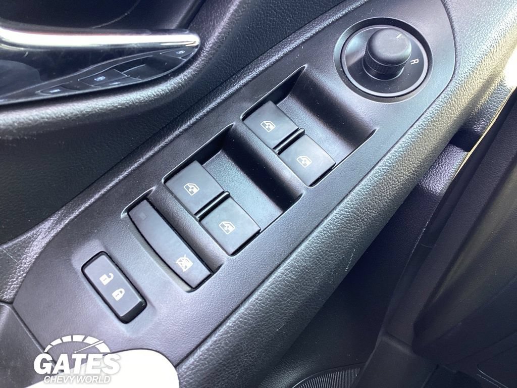 Used 2020 Chevrolet Trax LS FWD image 18