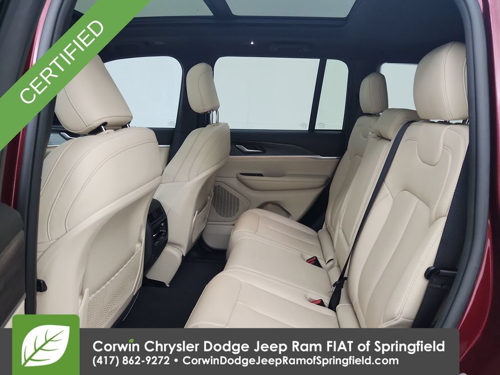 Certified 2023 Jeep Grand Cherokee Limited RWD image 30