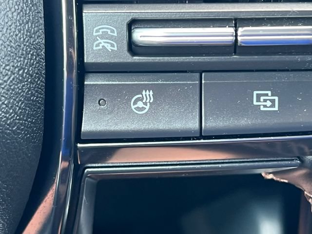 Used 2026 GMC Terrain AT4 w/ Convenience Package III AWD/4WD image 21