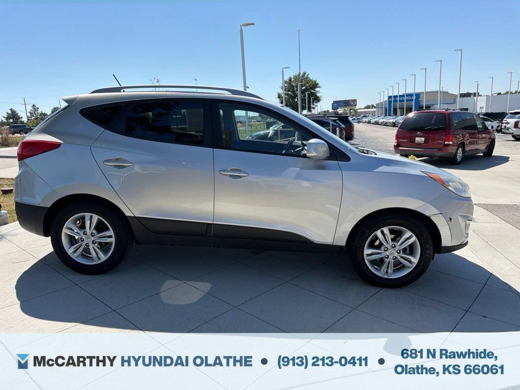 Used 2010 Hyundai Tucson GLS FWD image 15