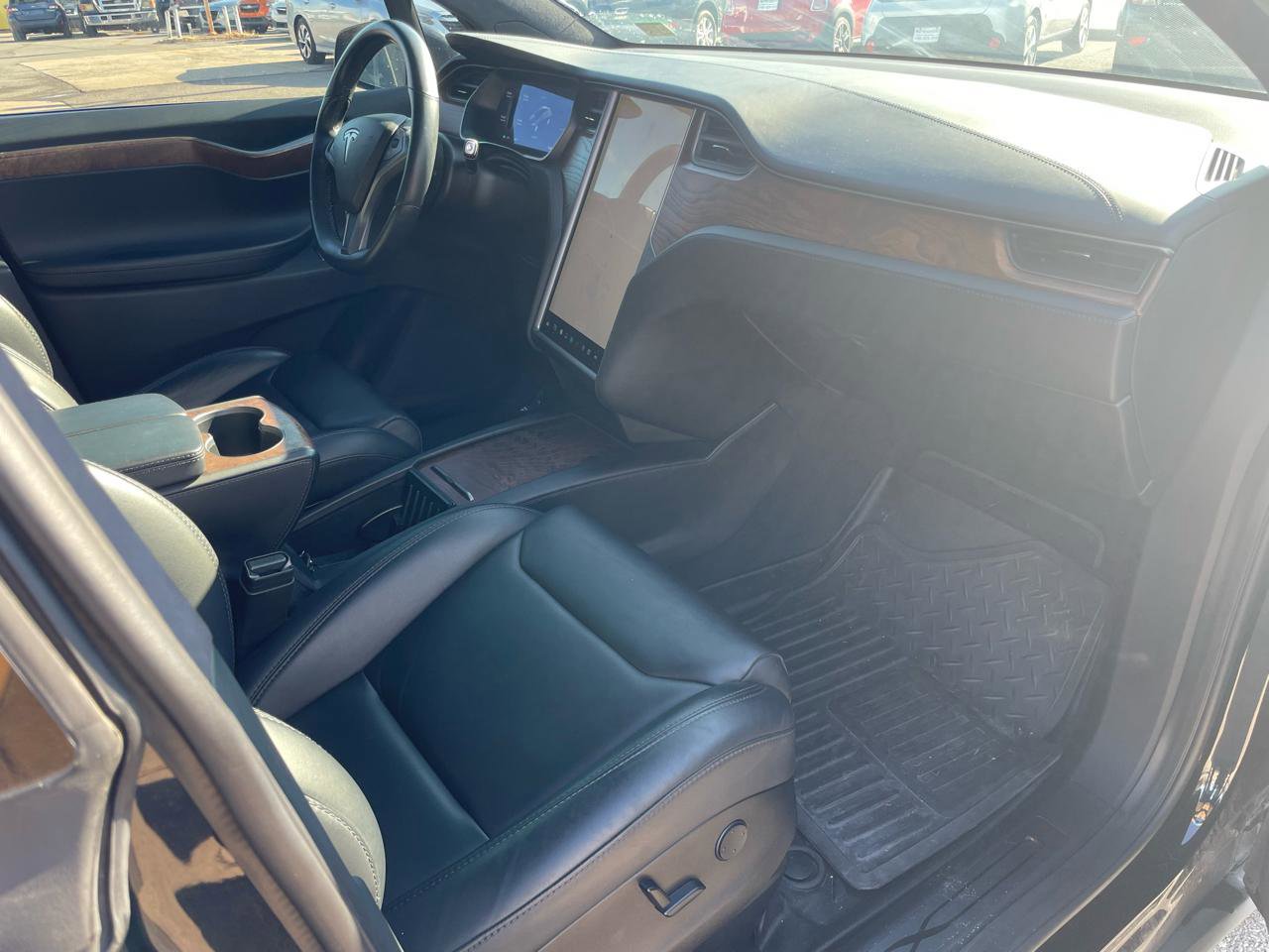 Used 2019 Tesla Model X 100D image 31