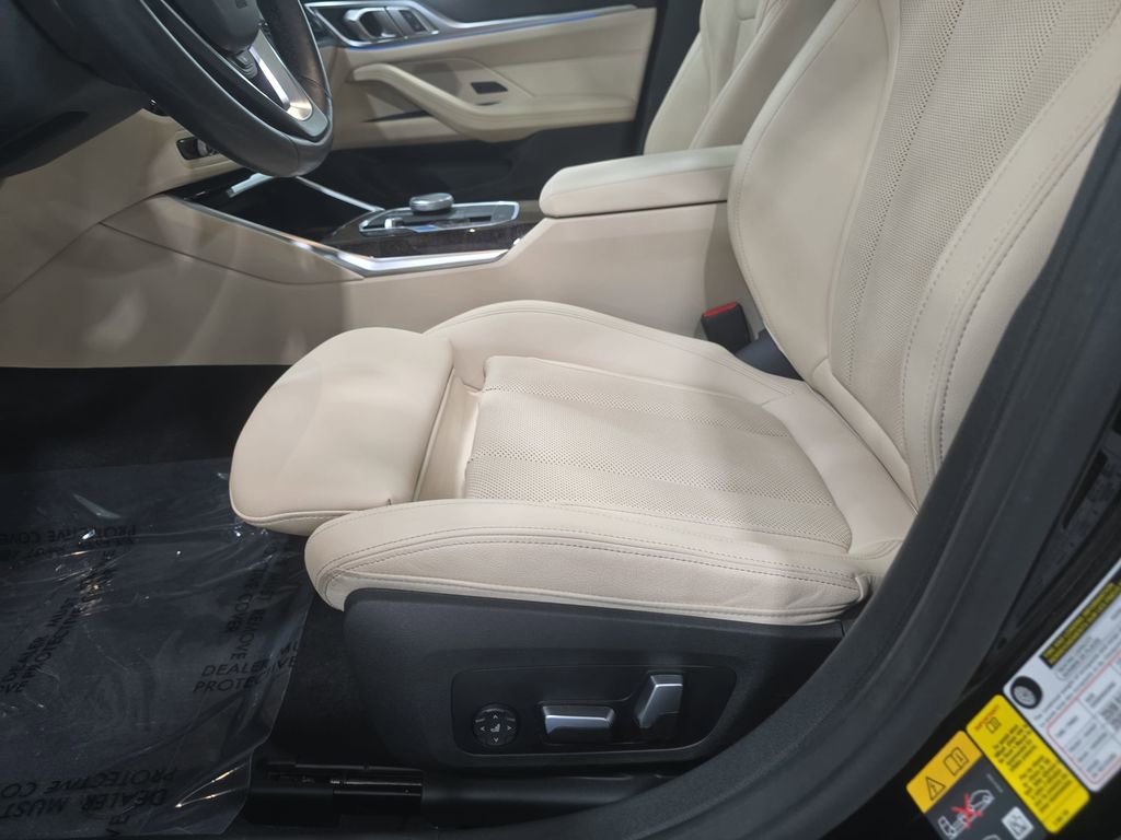 Used 2023 BMW i4 eDrive35 w/ Premium Package image 25