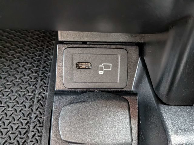 Used 2023 Mercedes-Benz E 450 4MATIC Cabriolet image 23