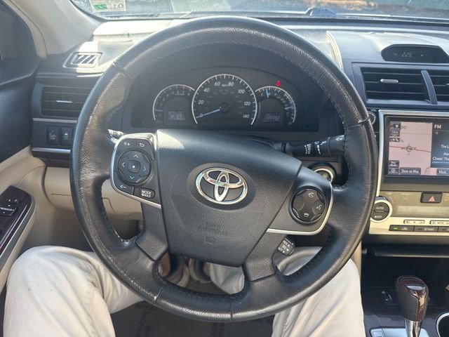 Used 2012 Toyota Camry XLE image 14