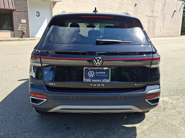 Certified 2025 Volkswagen Taos SEL AWD/4WD image 9