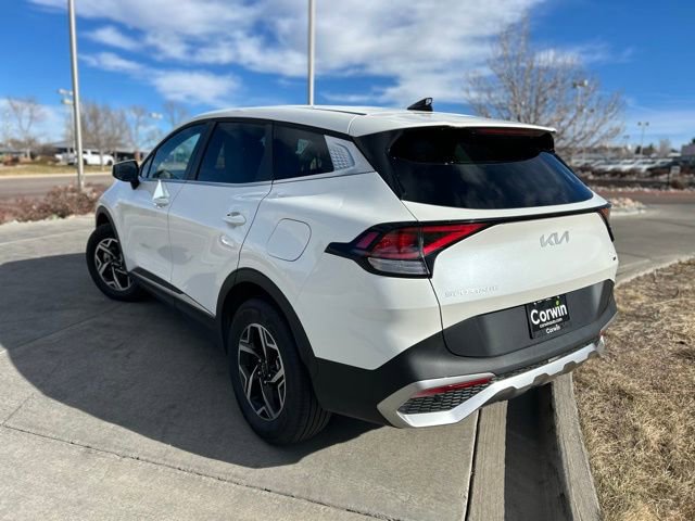 Used 2024 Kia Sportage LX image 5