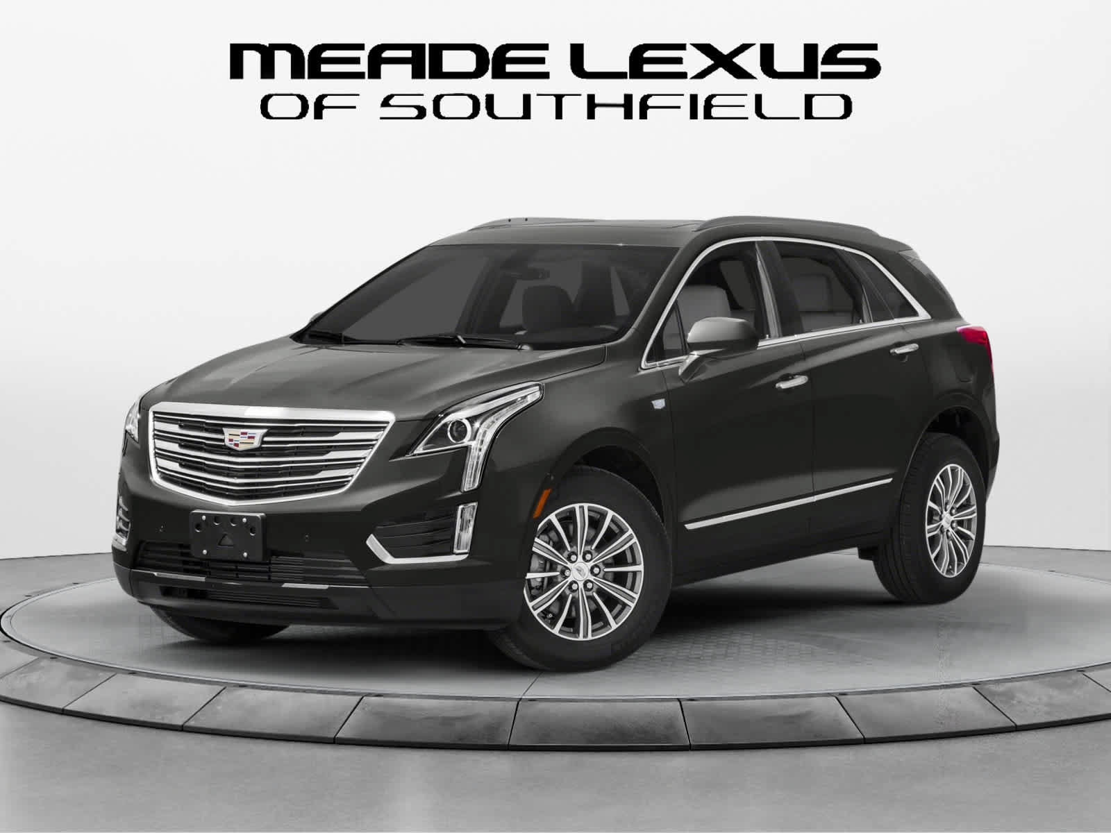 Used 2018 Cadillac XT5 Luxury w/ Driver Awareness Package FWD image 1