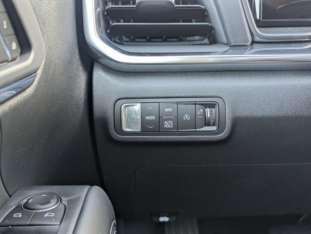 New 2026 GMC Terrain Denali w/ LPO, Floor Liner Package image 22