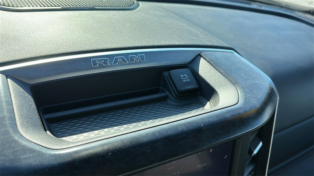 Used 2024 RAM 2500 Big Horn w/ Bed Utility Group image 21