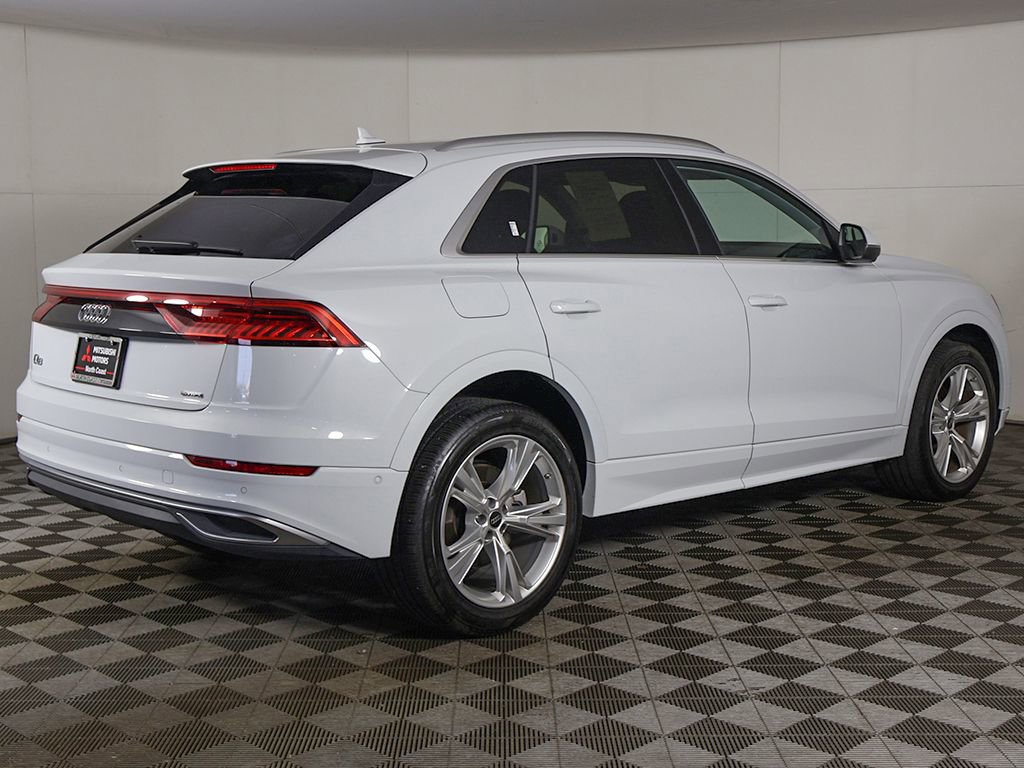 Used 2023 Audi Q8 Premium Plus image 11