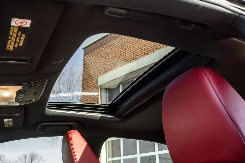 Used 2019 Lexus IS 300 F Sport w/ F Sport Package image 12