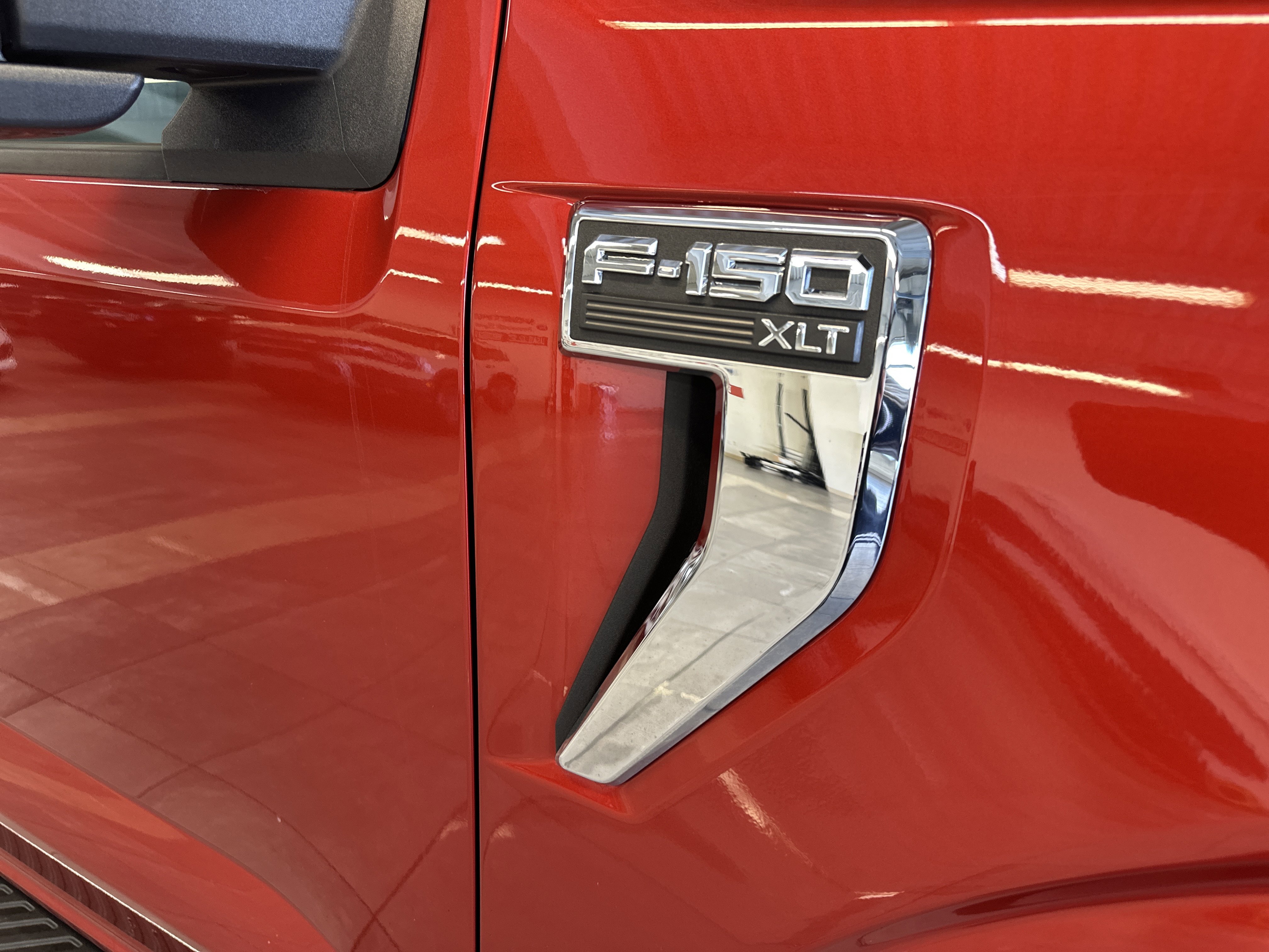 Used 2023 Ford F150 XLT w/ Equipment Group 302A High image 10