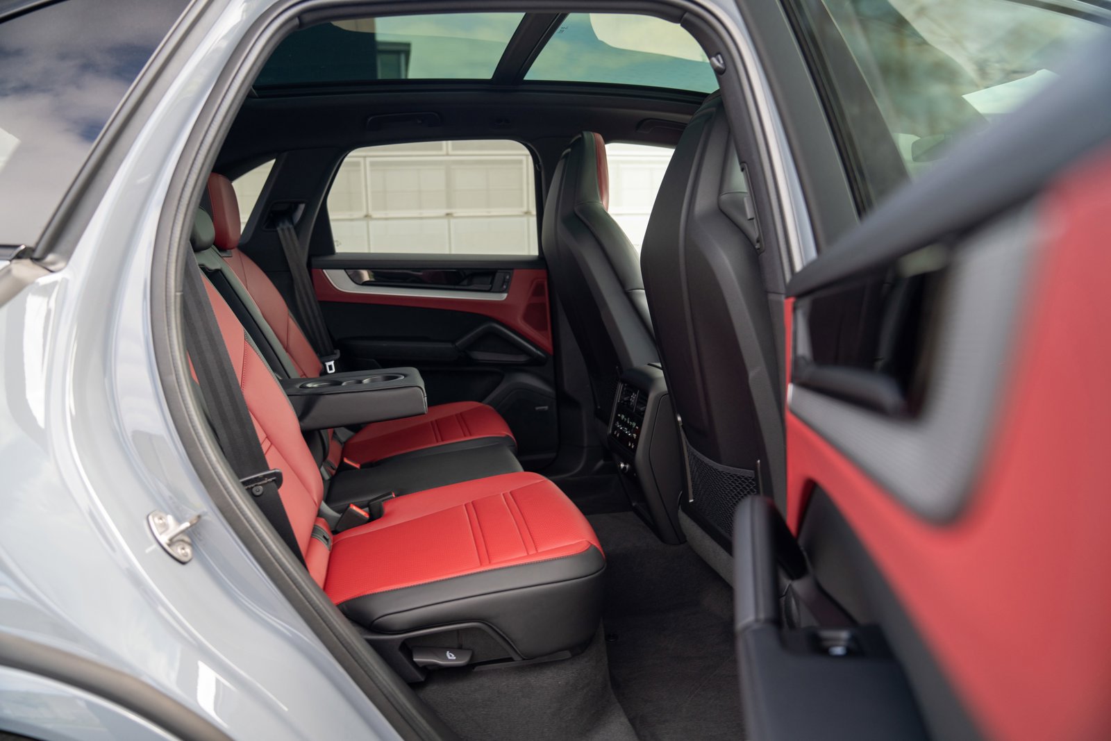 New 2026 Porsche Cayenne AWD/4WD image 25