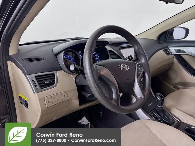 Used 2016 Hyundai Elantra SE image 9