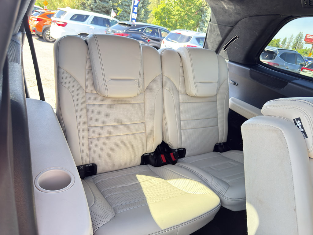 Used 2014 Mercedes-Benz GL 63 AMG 4MATIC image 21