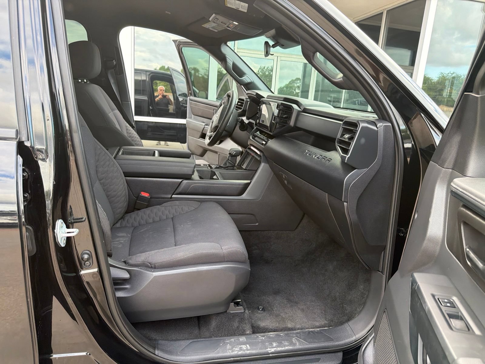 Used 2026 Toyota Tundra SR AWD/4WD image 9