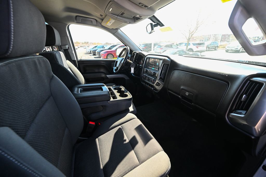 Used 2018 Chevrolet Silverado 1500 LT w/ All Star Edition image 24