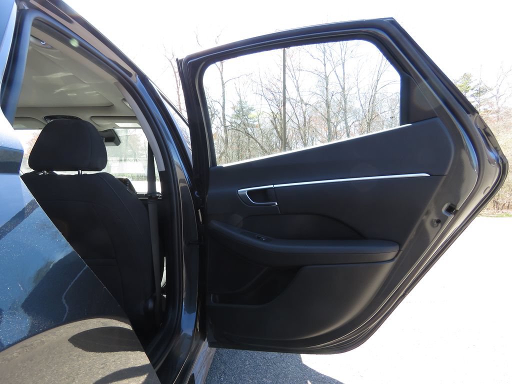 Used 2023 Hyundai Sonata SEL w/ Convenience Package FWD image 15