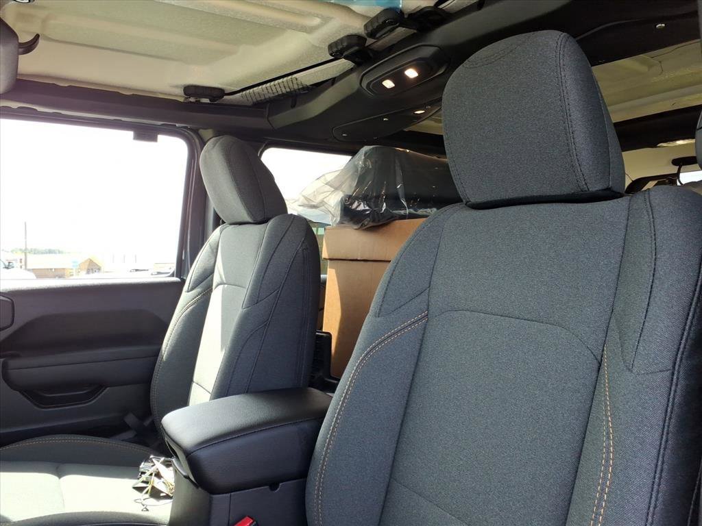 New 2026 Jeep Wrangler Unlimited Sport AWD/4WD image 10