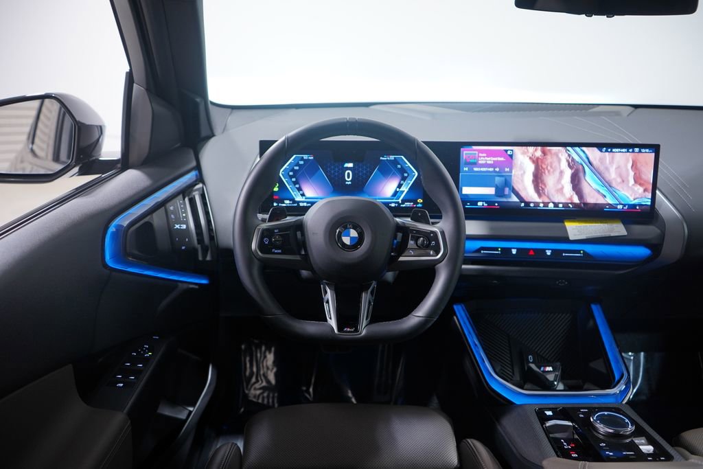 Used 2025 BMW X3 xDrive30i w/ M Sport Package image 11