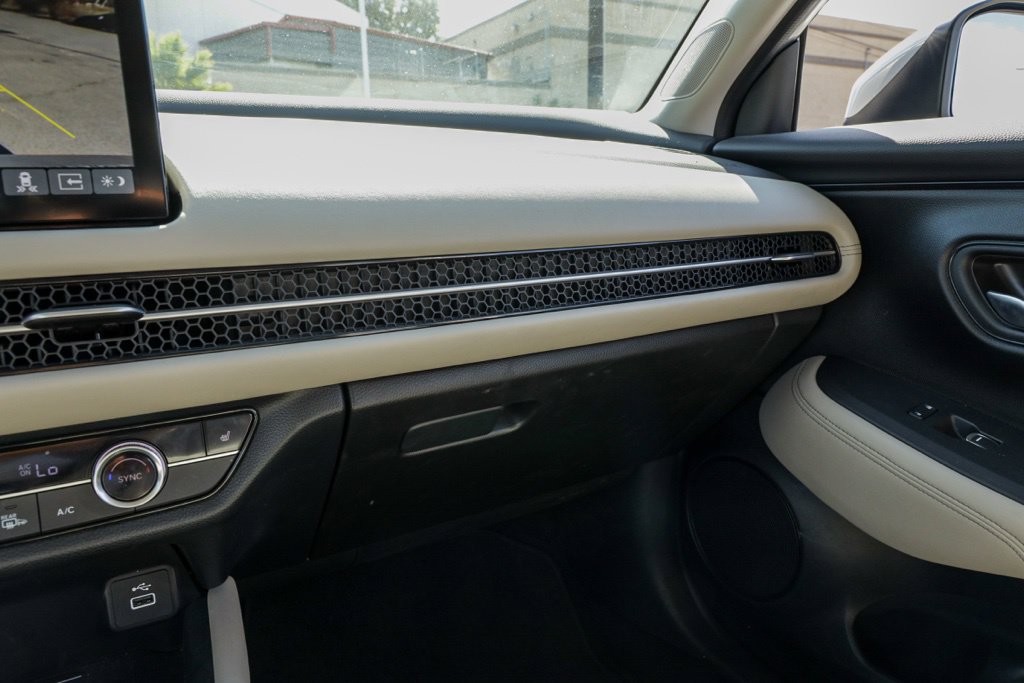 Used 2024 Honda HR-V EX-L image 31