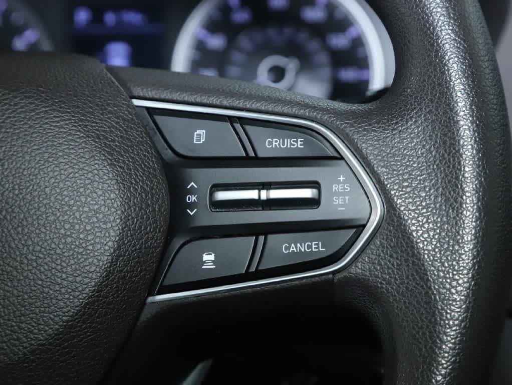 Used 2020 Hyundai Santa Fe SE FWD image 23