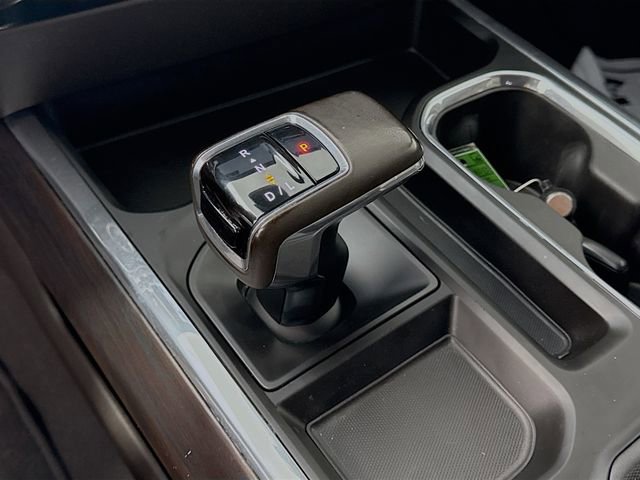 Used 2024 GMC Sierra 1500 SLT w/ SLT Premium Package image 17