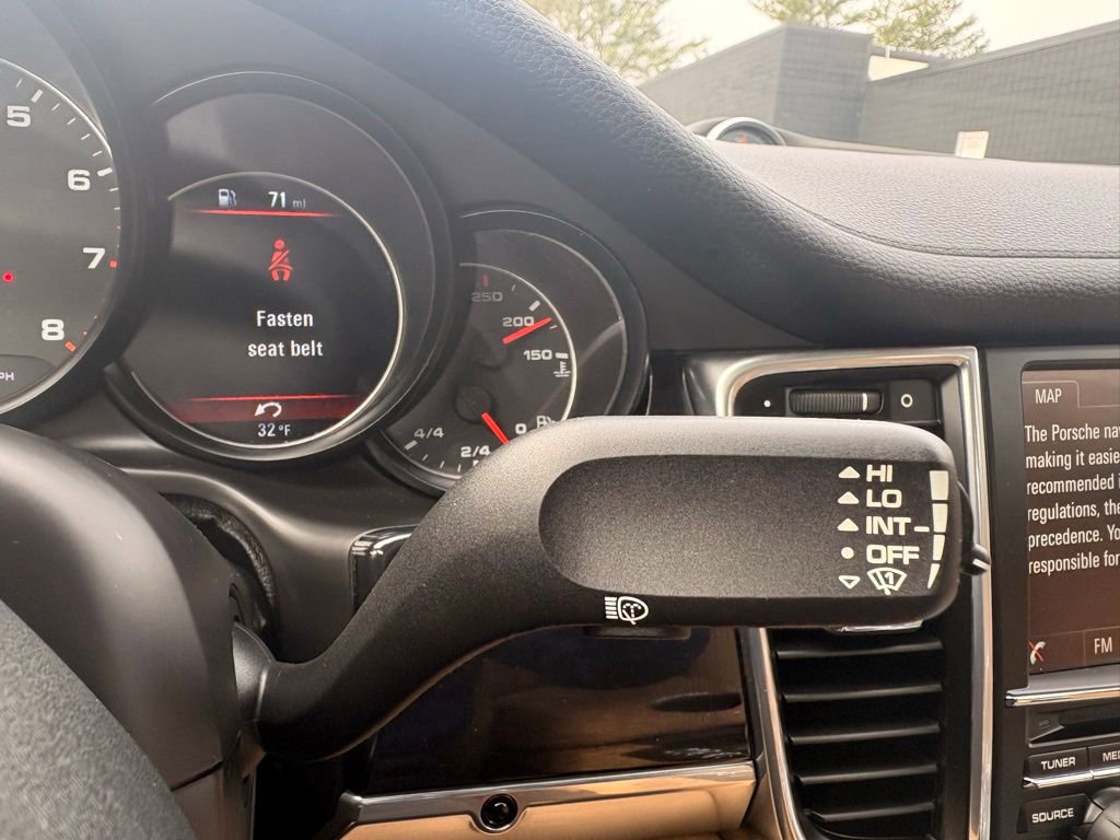 Used 2013 Porsche Panamera Platinum Edition image 33