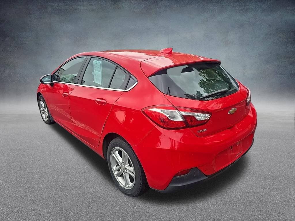 Used 2017 Chevrolet Cruze LT w/ Convenience Package FWD image 7