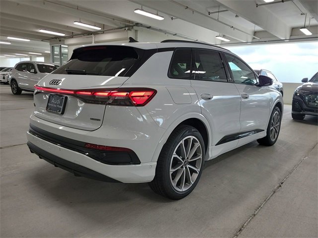 New 2026 Audi Q4 e-tron Premium Plus image 9