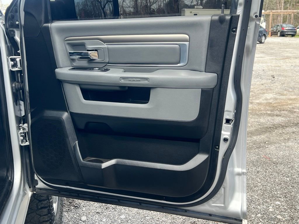 Used 2018 RAM 1500 Lone Star image 16