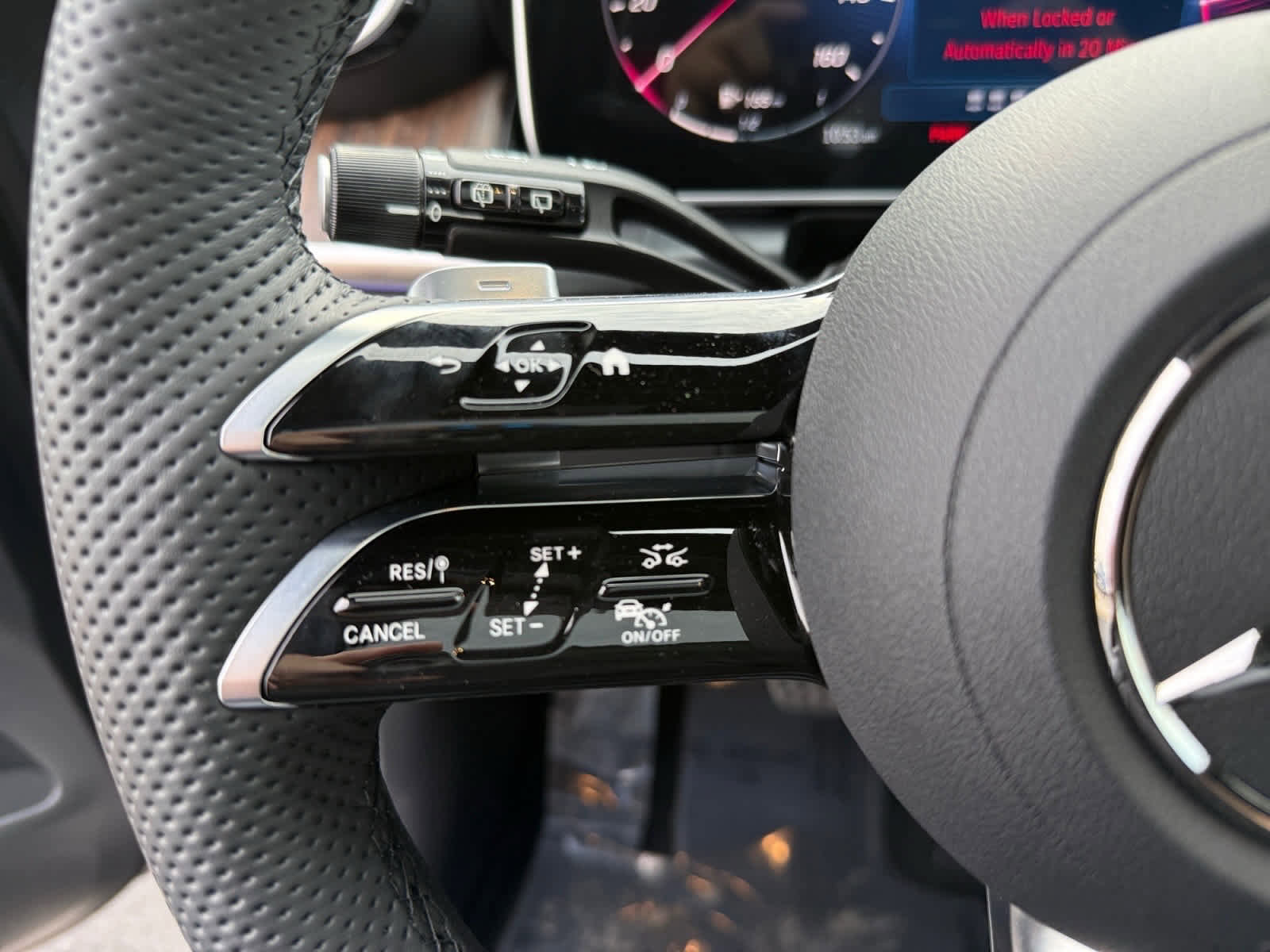 New 2026 Mercedes-Benz GLC 300 4MATIC image 20