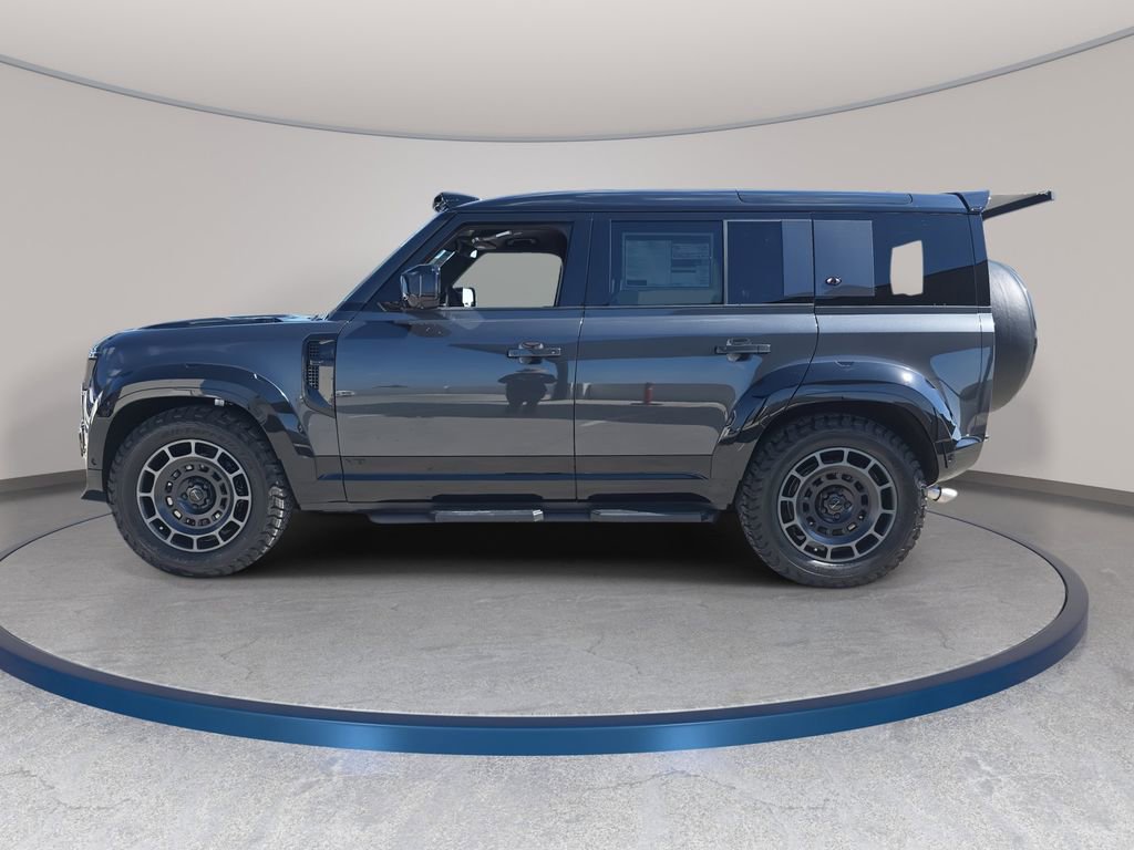 New 2026 Land Rover Defender 110 V8 image 8