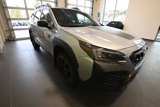 Used 2024 Subaru Outback Wilderness image 14