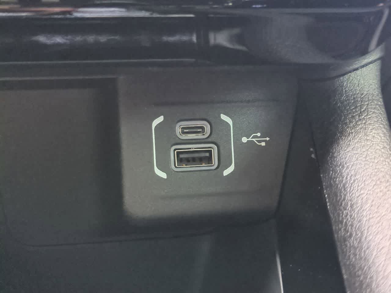 Certified 2026 Jeep Compass Latitude AWD/4WD image 31