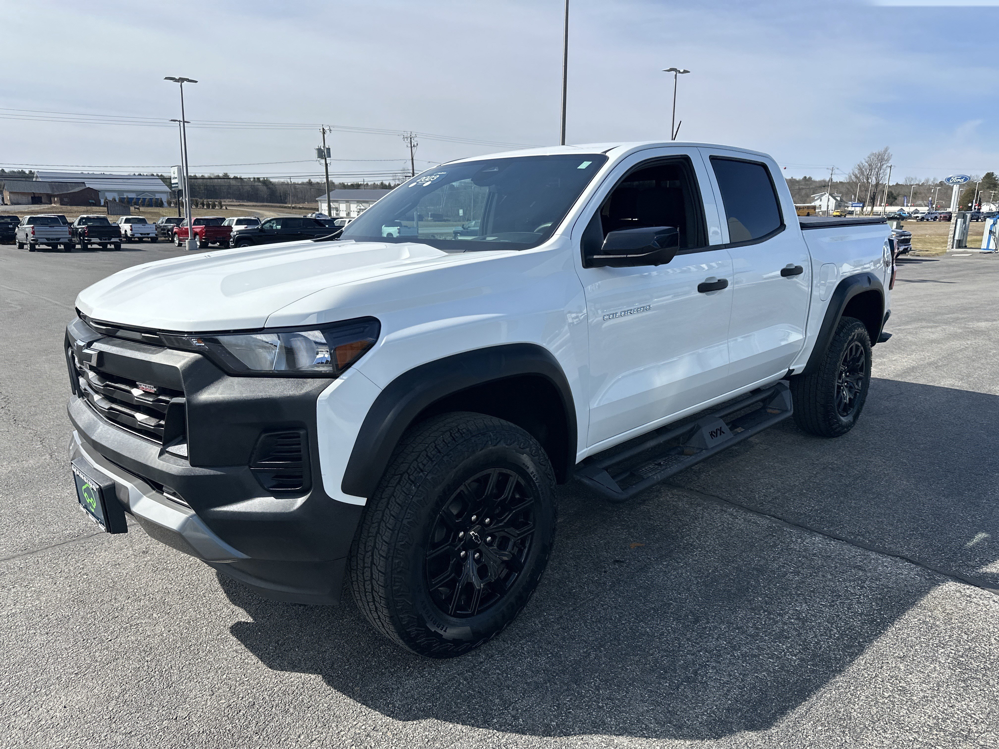 Certified 2023 Chevrolet Colorado Trail Boss w/ Technology Package image 3
